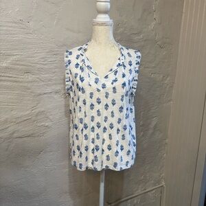 New Womens Size XL Lucky Brand Blouse Sleeveless Ruffle Floral White and Blue